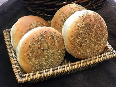 Baharatlı Hamburger Ekmeği