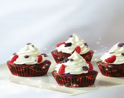 Tegral Satin Cream Cake Red Velvet